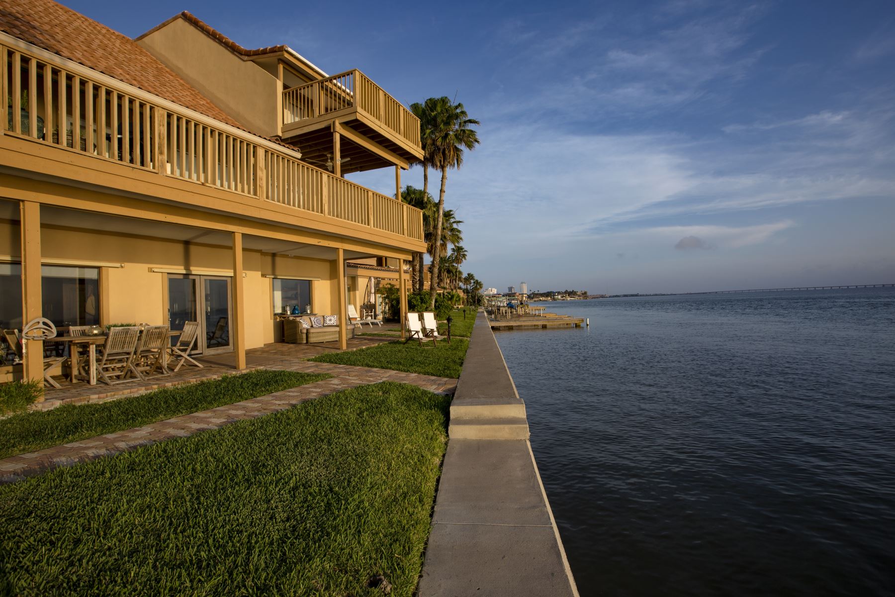 Vacation Home Rentals South Padre Island, Luxury Collection, Beach
